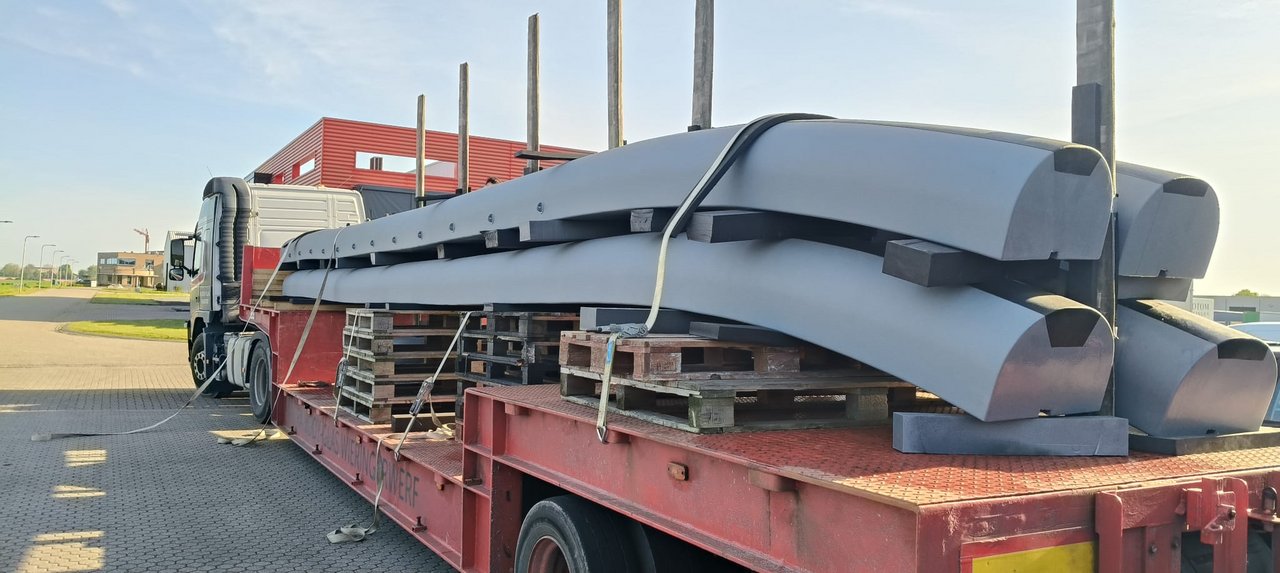 Custom-made fenders for Boomeranger Boats Finland