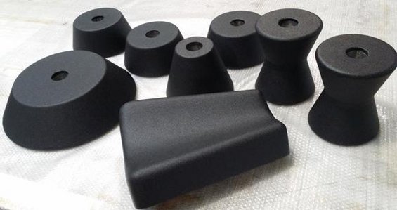 Customised grey and black fenders by Fender Innovations